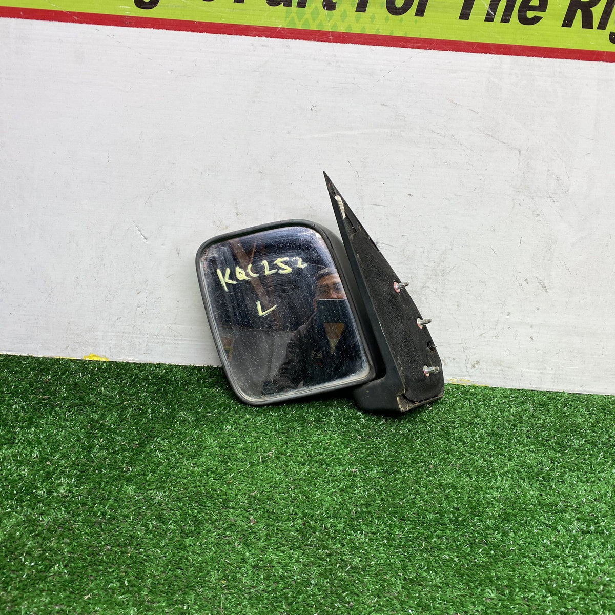 2010 Used Toyota Townace - Left Door Mirror PN: 87940BZ220/ 87940BZ221
