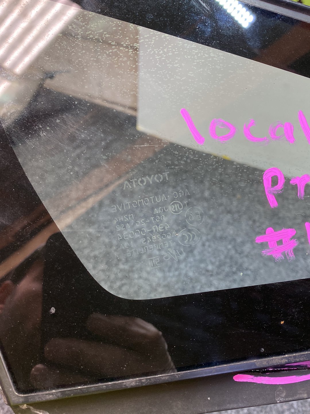 Used Toyota Prius W30 - Right Front Quarter Door Glass