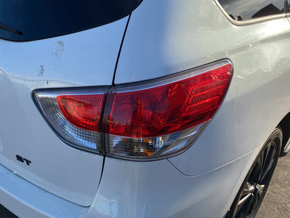 2014 Nissan Pathfinder  Dismantling For Parts
