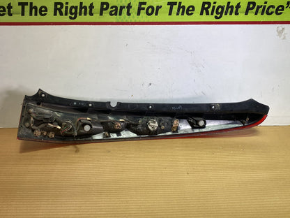 2004 Mitsubishi Lancer- Left Taillight PN: