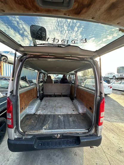 2007 Toyota Hiace TRH200 Dismantling For Parts