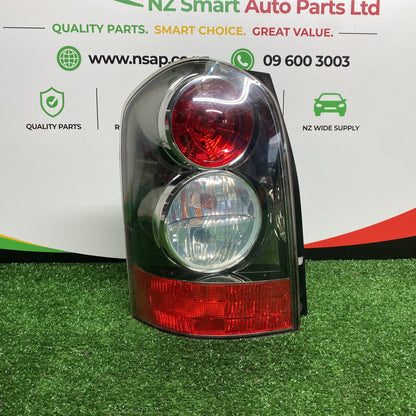 2004 Mazda MPV - Left Taillight PN: STANLEY P3772