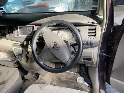 2005 Toyota Isis ZNM10 Dismantling For Parts
