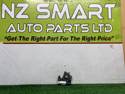2009 Mazda Axela - Right Rear Window Motor