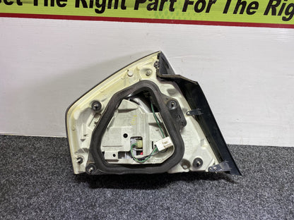 2004 Nissan Fuga - Right Taillight PN: 220-63786
