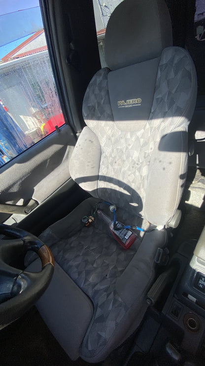 1997 Mitsubishi Pajero V25      Dismantling For Parts