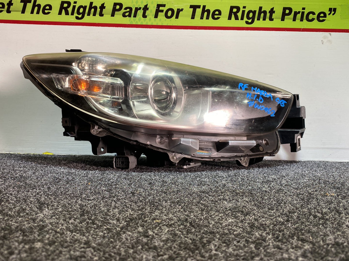2016 Mazda CX-5 - Right Headlight PN: W0462/ K031-51-030D