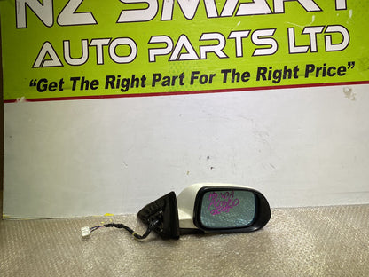 2005 Honda Accord- Right Door Mirror PN: 8 wires