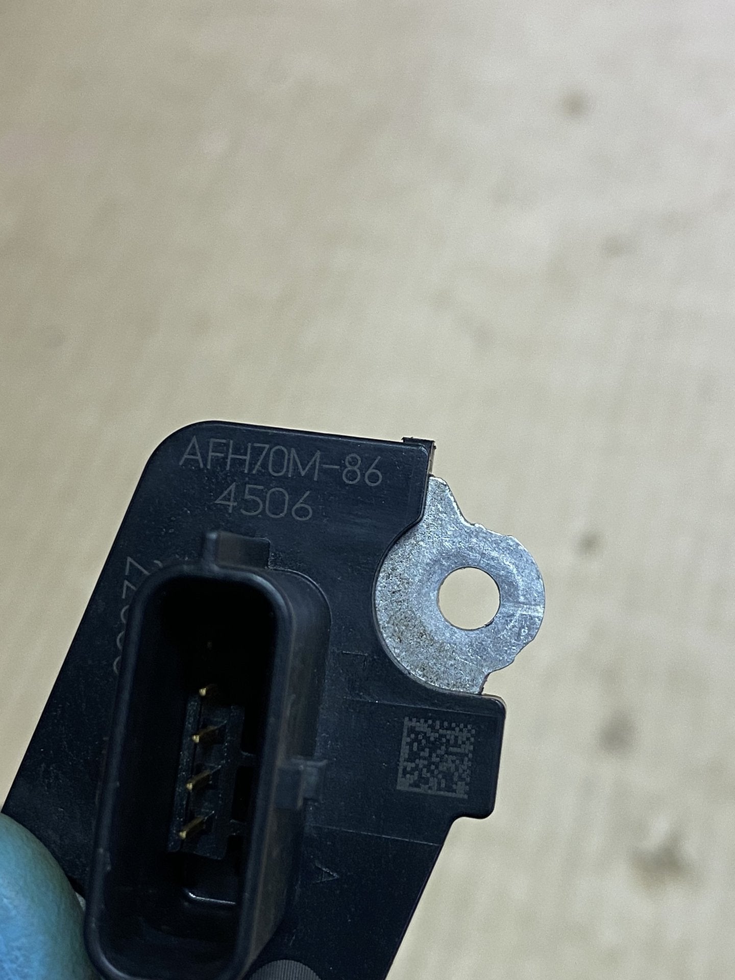 2014 Nissan Serena HFC26 - Air Flow Sensor