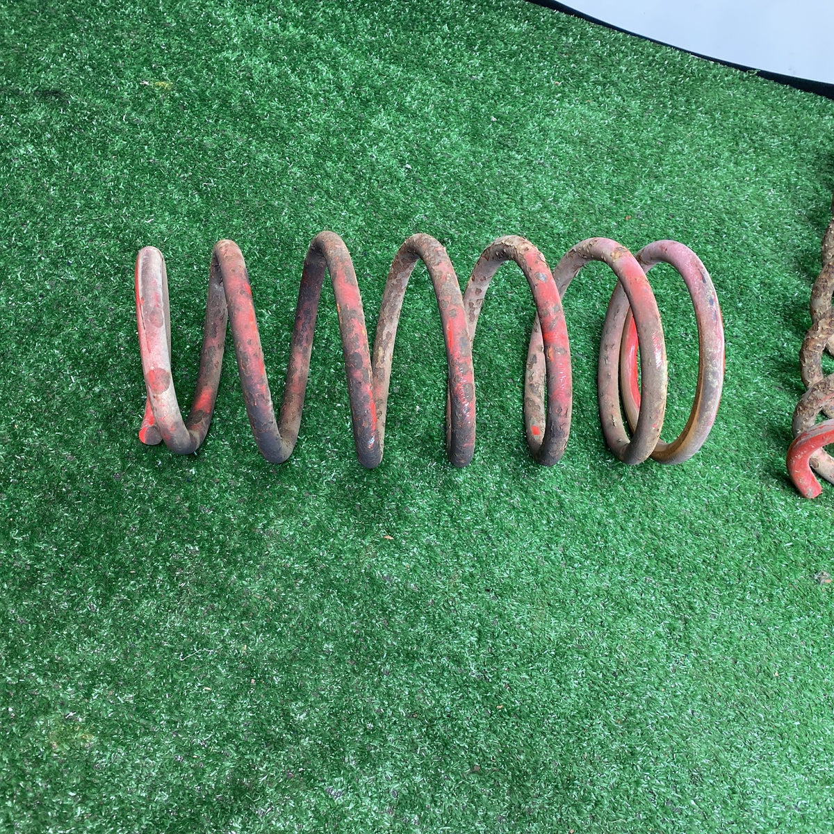 1999 Used Toyota Hilux - Rear Coil Spring PN: 4WD King Spring