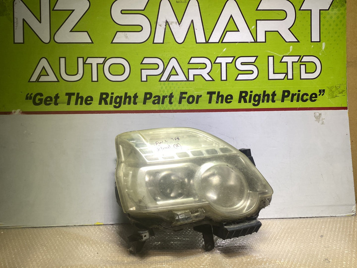 2012 Nissan X-Trail - Right Headlight PN: see photos