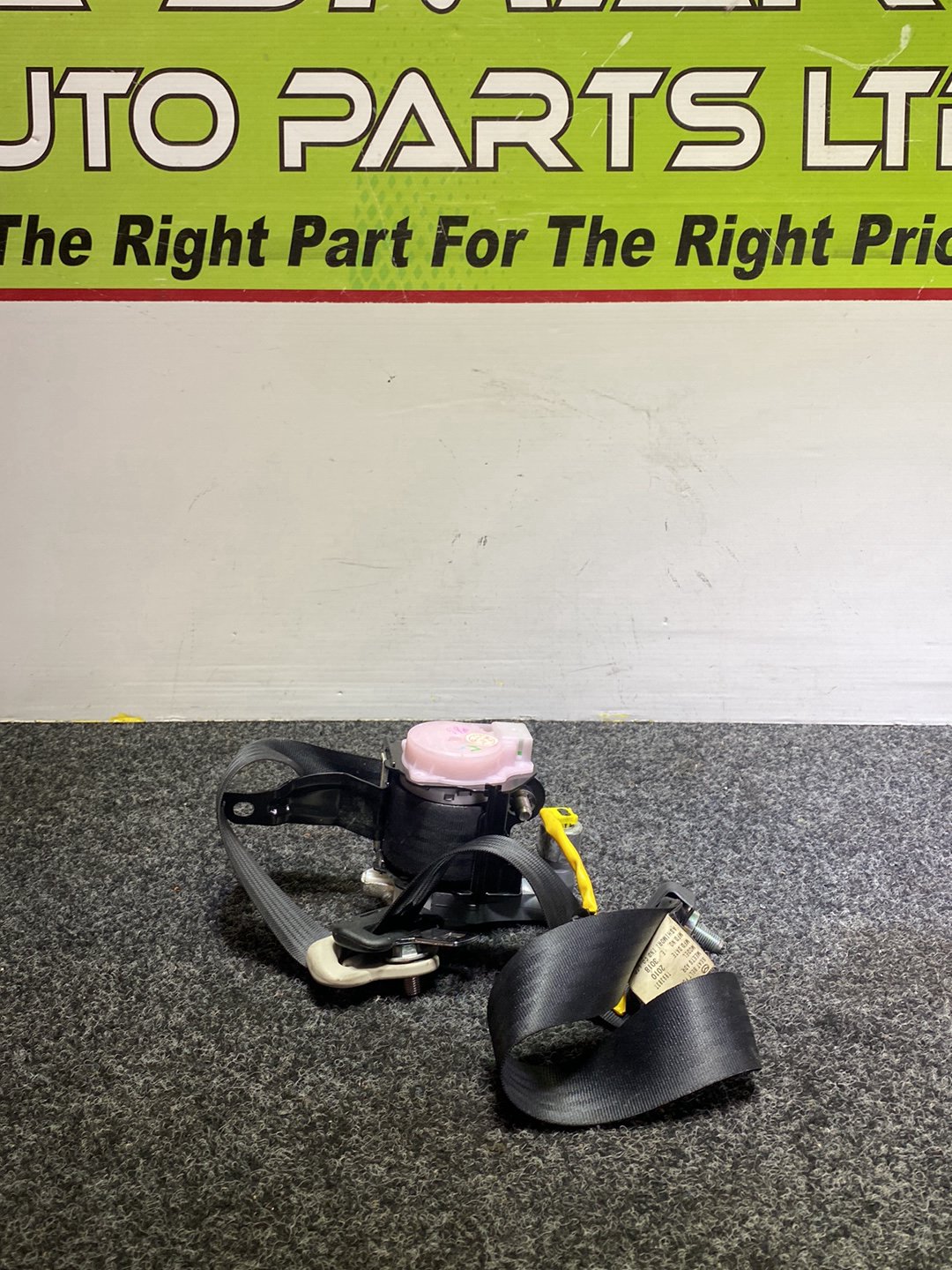 2011 Mazda Demio DE3FS - Right Front Seat Belt PN: Model No T89383T