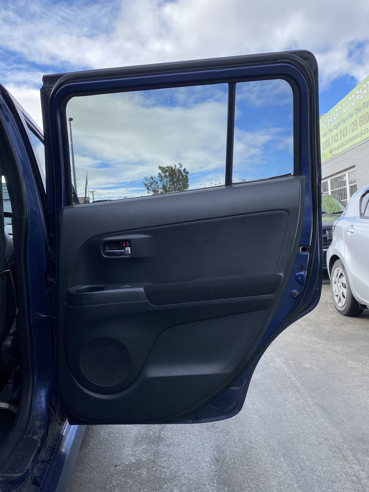 2007 Daihatsu Materia  Dismantling For Parts
