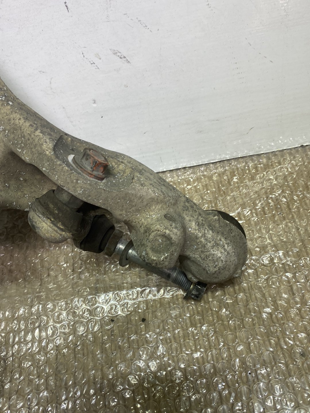 2011 Nissan Fairlady- Right Front Suspension PN: see photos