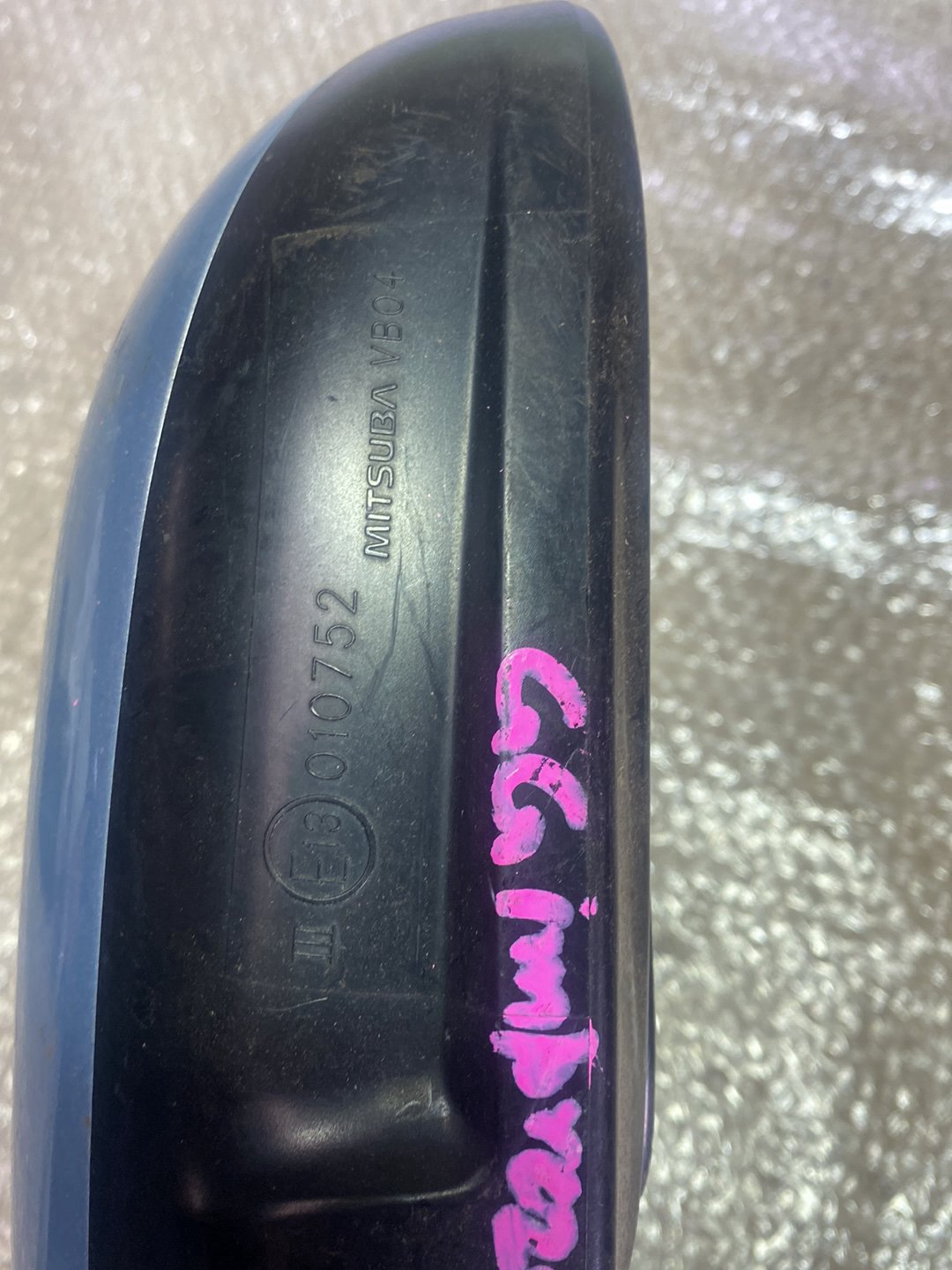 2005 Subaru Impreza- Left Door Mirror PN: 3 wires