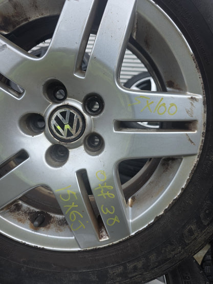Volkswagen - Mag Wheel Set 5x100 Stud Pattern/ Wheel Size: 15x6 J/ Offset: 38