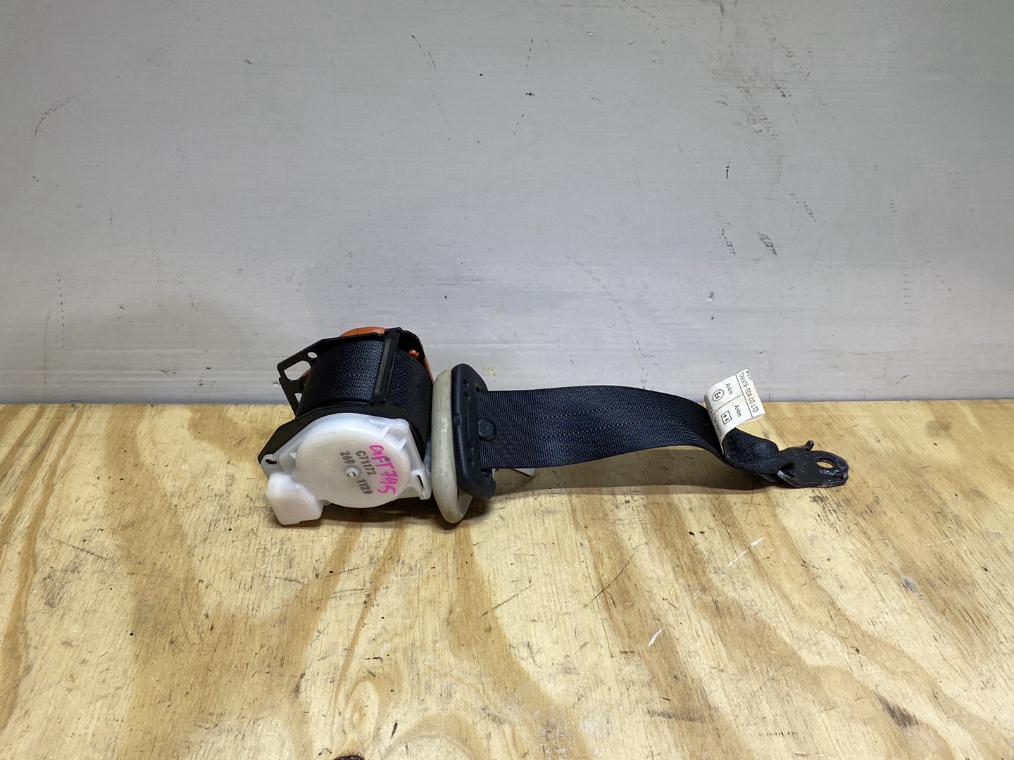 2012 Nissan Micra - Rear Centre Seat Belt