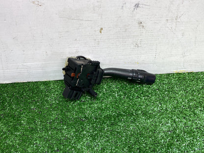 2002 Used Toyota Caldina - Headlight Switch PN: Spot light type