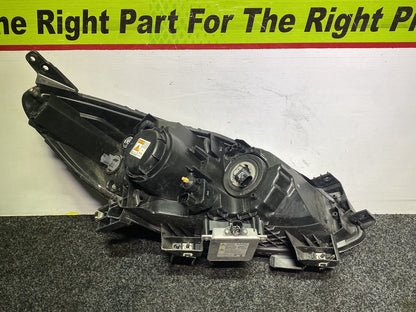 2010 Mazda Premacy - Left Headlight