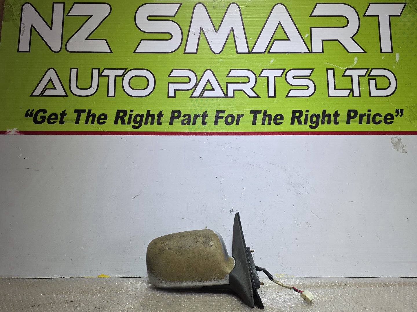 1997 Used Toyota Starlet- Right Door Mirror PN: 5 wires