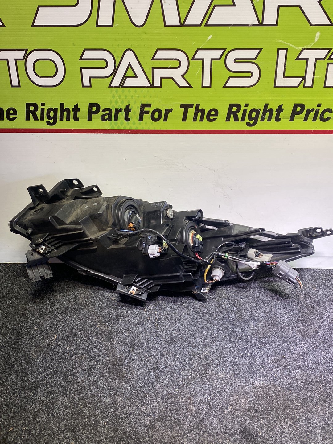 2012 Mazda Axela - Right Headlight PN: KOITO 100-41343