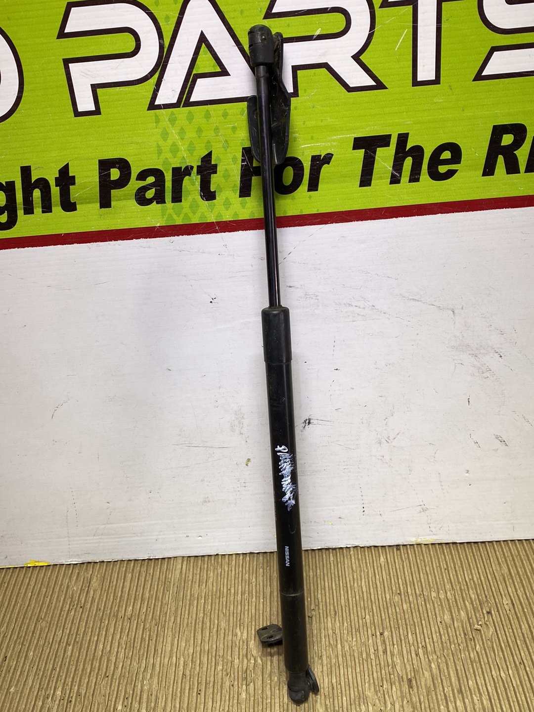 2014 Nissan Pathfinder- Left Tailgate Strut PN: see photos