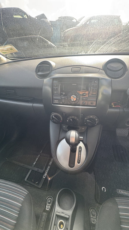 2010 Mazda Demio DE3FS  Dismantling For Parts