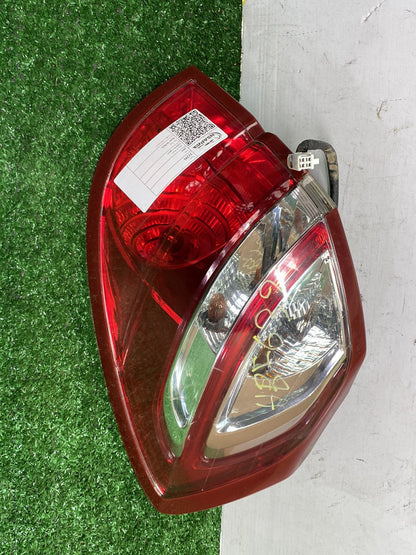2006 Subaru Legacy - Right Taillight PN: 220-20952