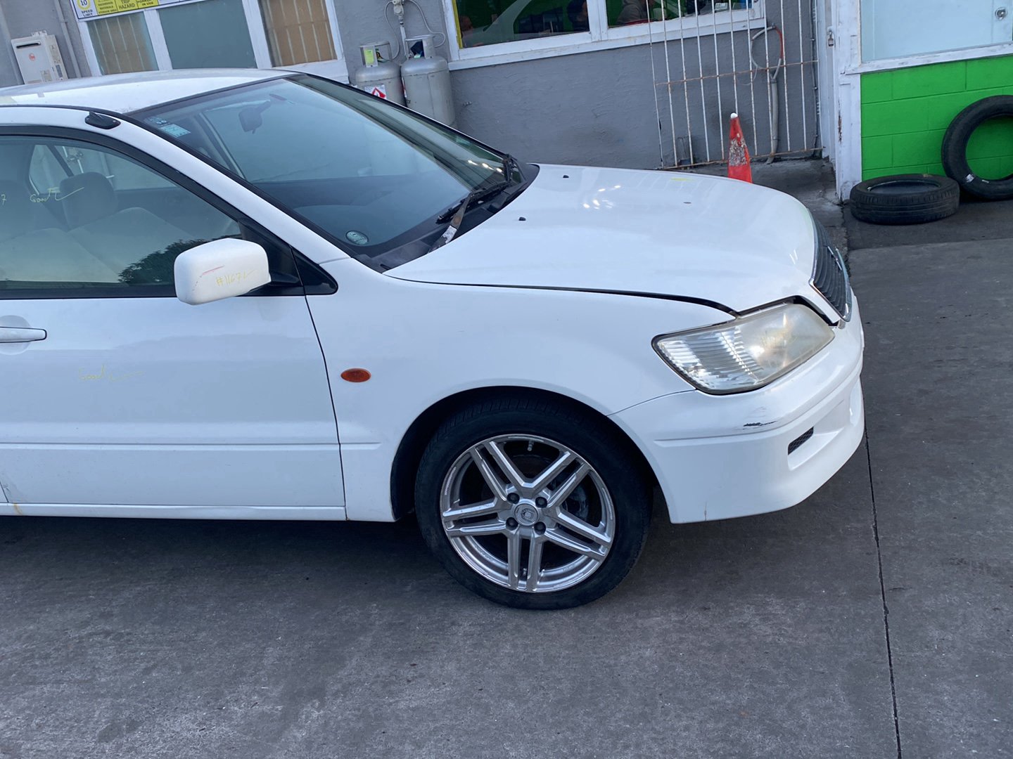 2001 Mitsubishi Lancer Cedia CS2A  Dismantling For Parts