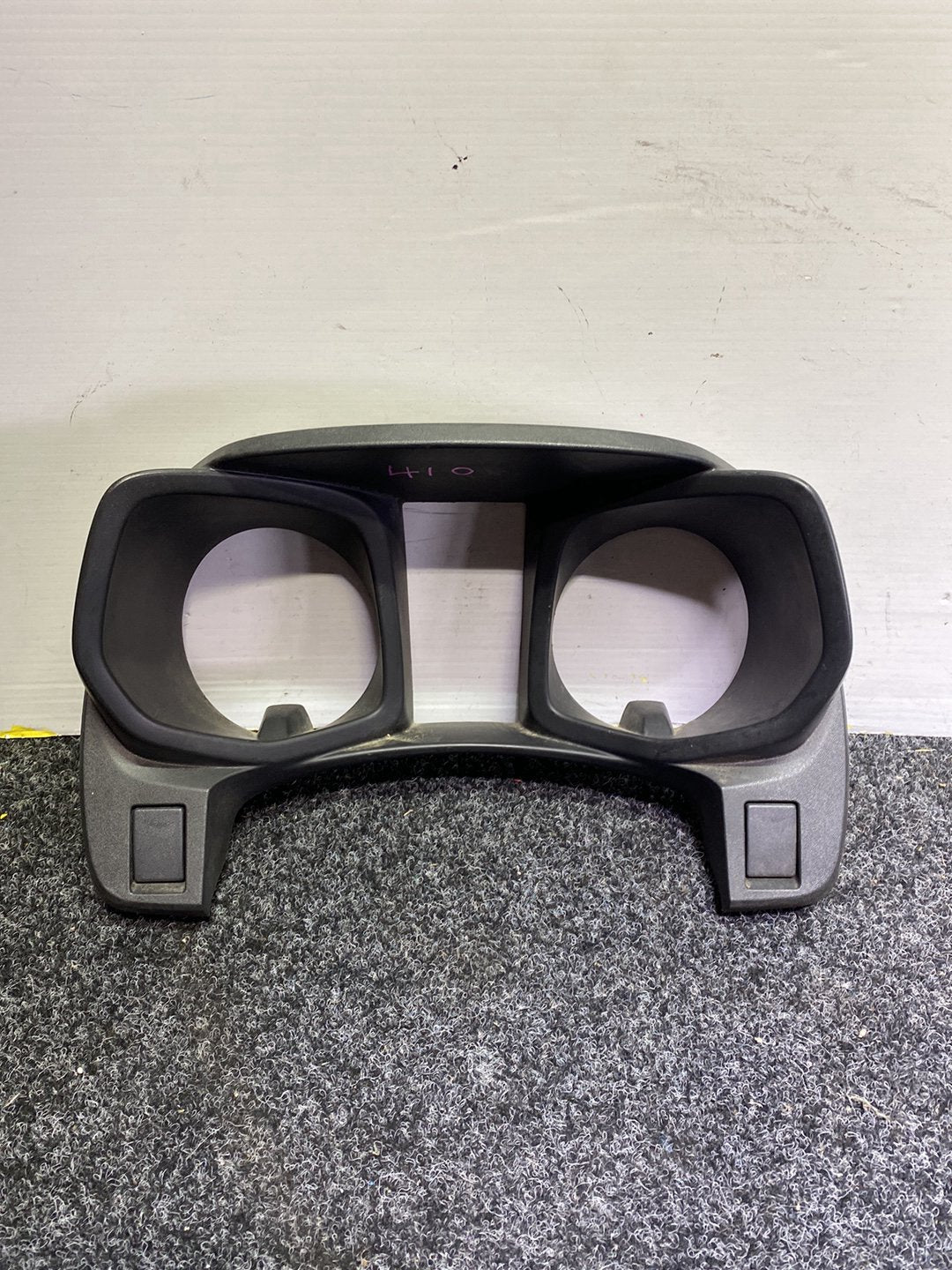 2014 Holden Colorado - Instrument Cluster Surround