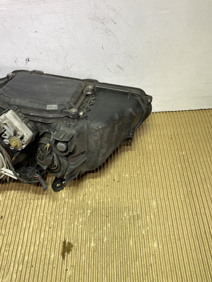 2007 Subaru Legacy- Right Headlight PN: see photos