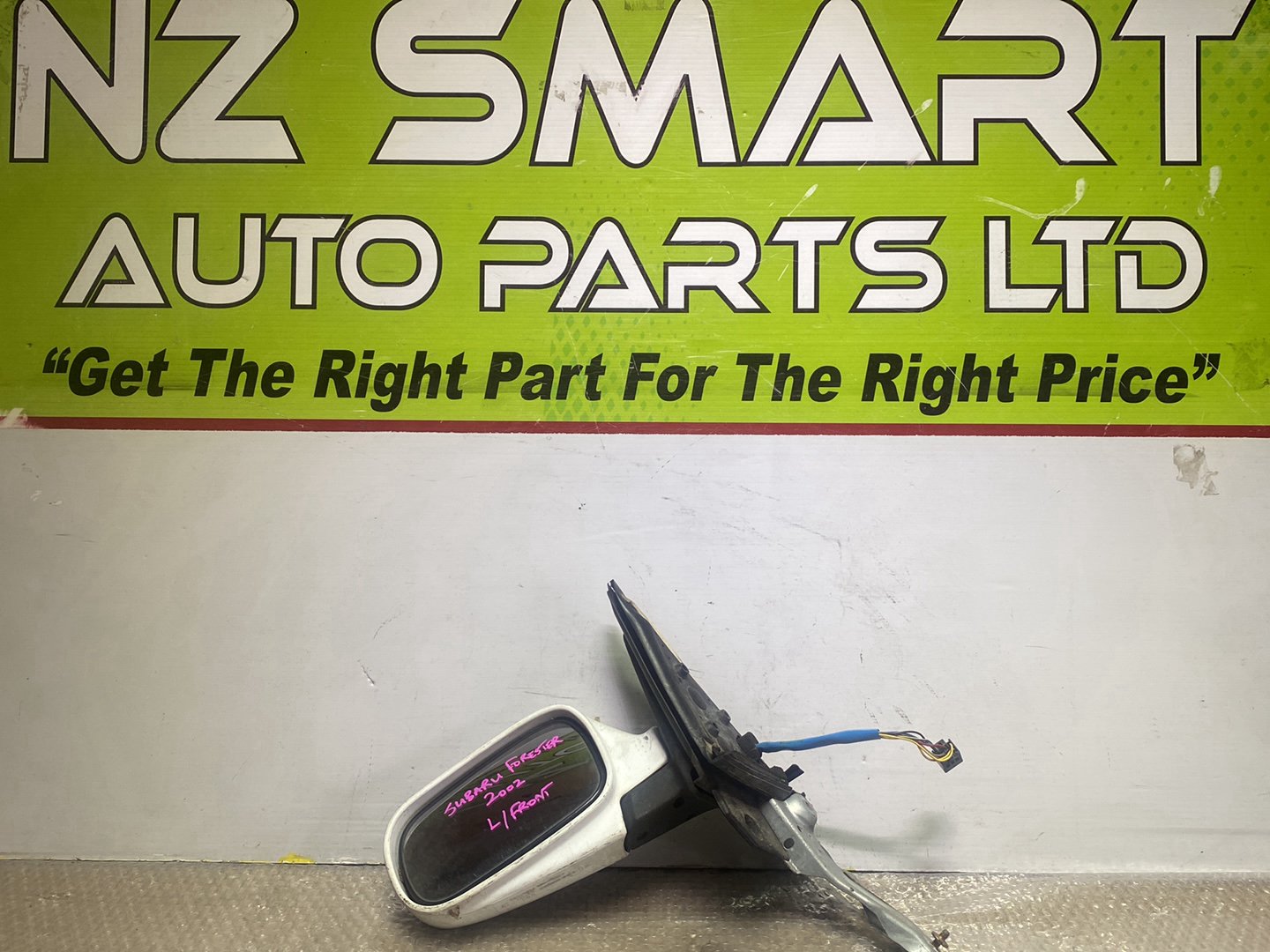2002 Subaru Forester- Left Door Mirror PN: 8 wires