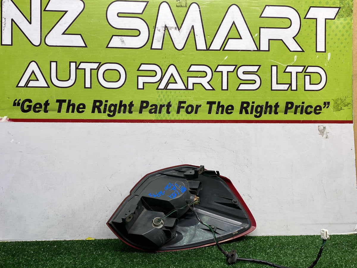 2005 Subaru Legacy - Left Taillight PN: KOITO 220-20792