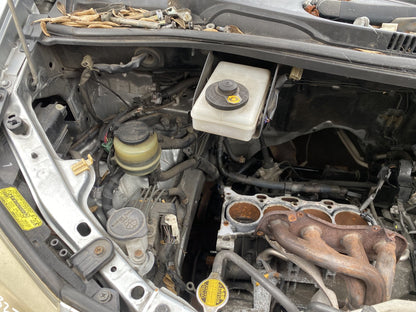 2005 Toyota Alphard ANH10 Dismantling For Parts