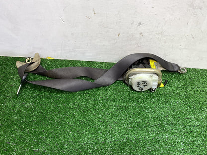 2002 Used Toyota Caldina - Right Front Seat Belt PN: 7321021130C1