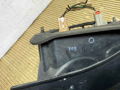 2002 Mitsubishi Galant- Right Taillight PN: see photos