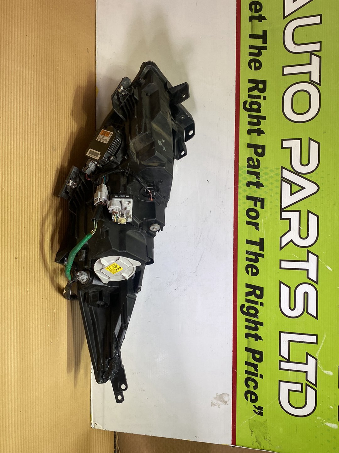 2012 Mazda Axela- Right Headlight PN: