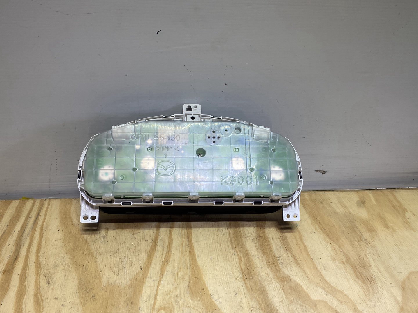 2006 Mazda Atenza GY3W - Instrument Cluster