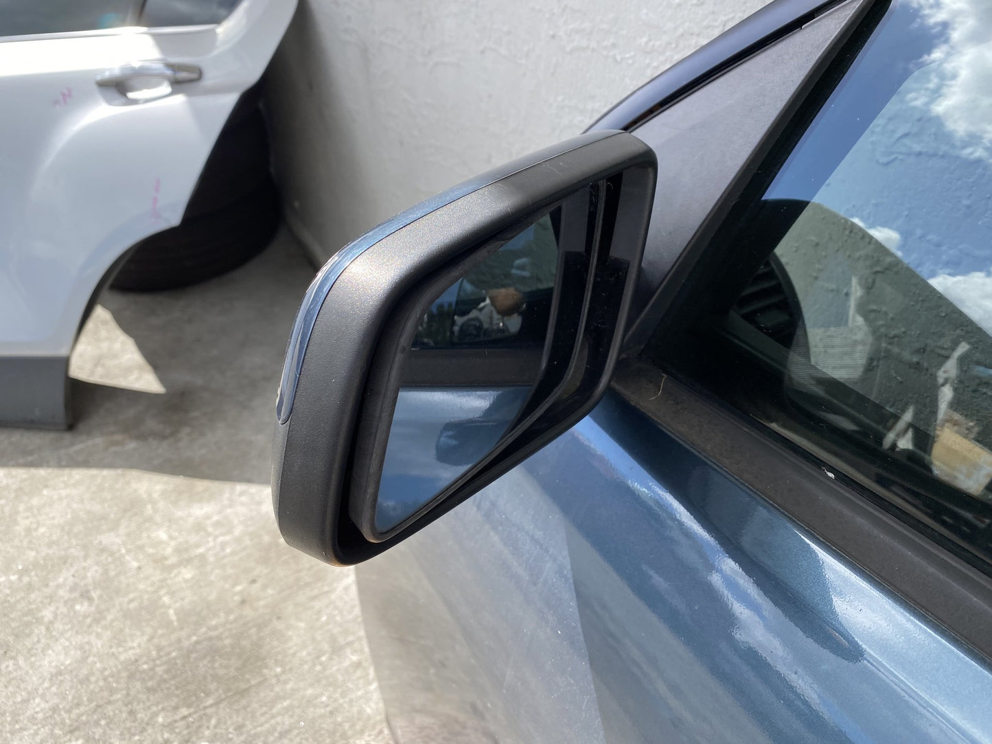 2010 Holden Commodore - Left Front Door