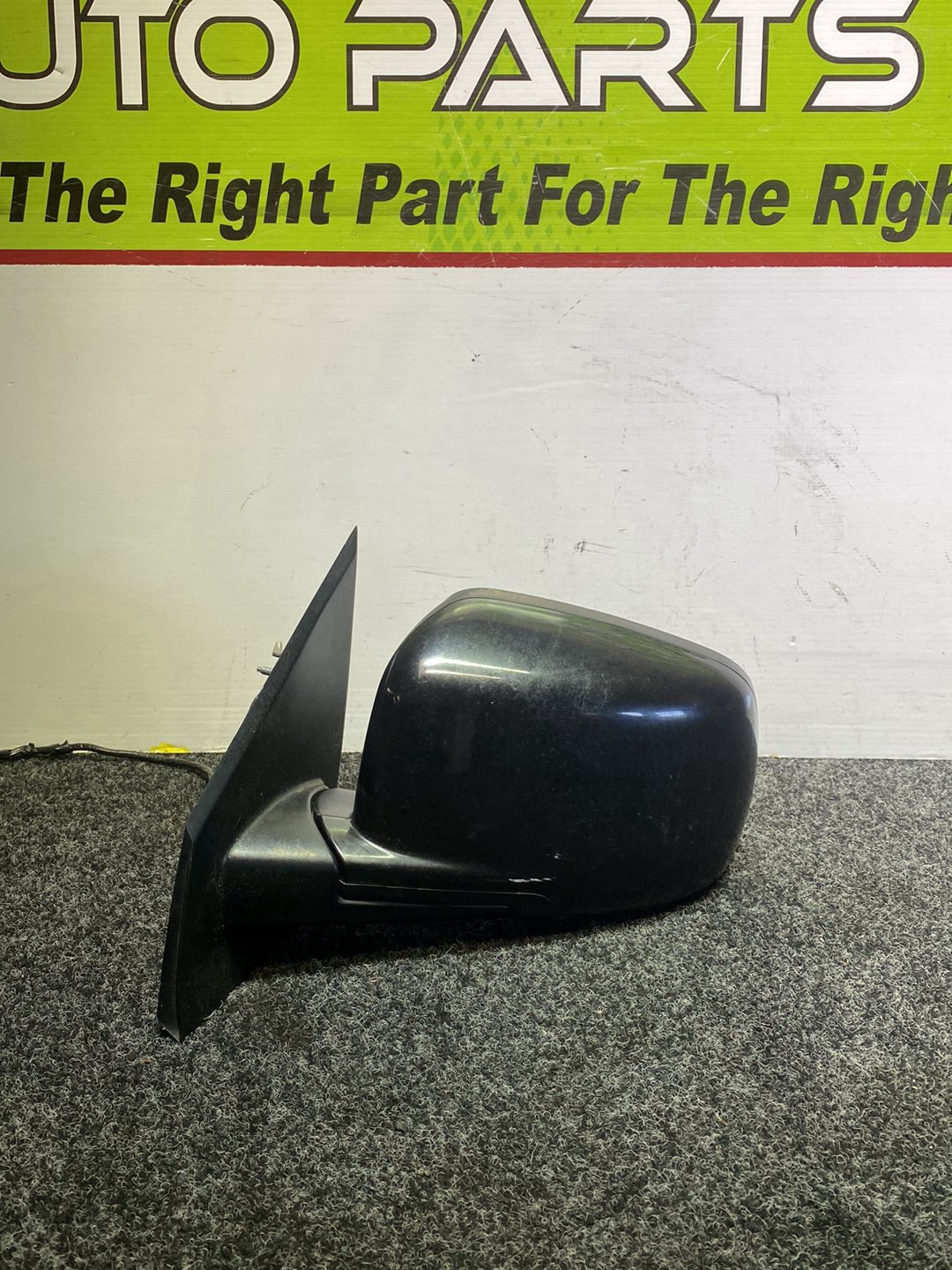2010 Dodge Journey - Left Door Mirror PN: 7 wires