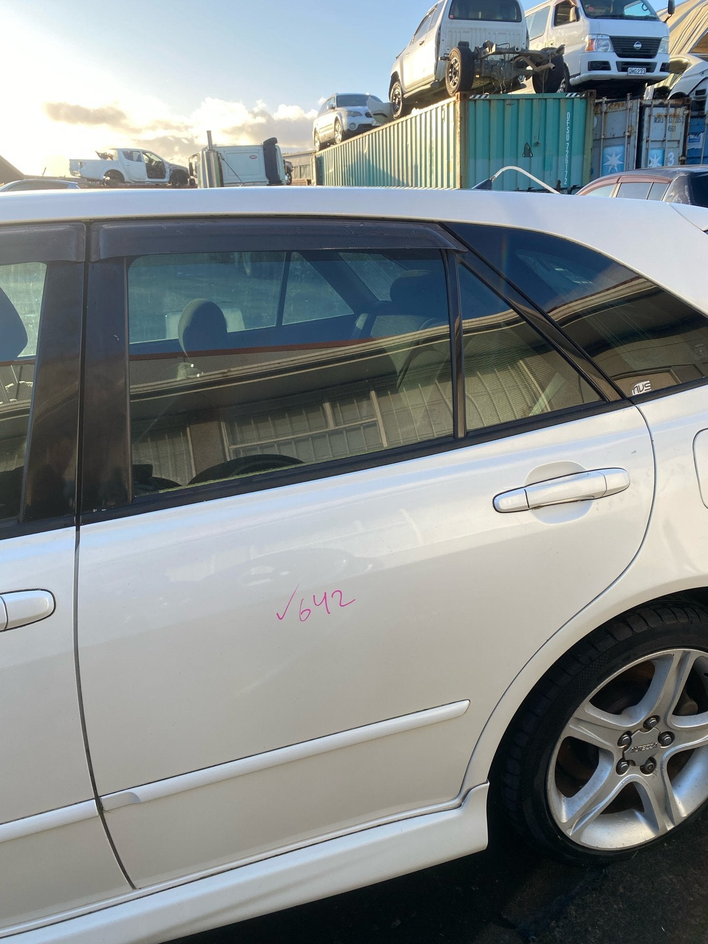 2001 Toyota Altezza RS200 GXE10  Dismantling For Parts