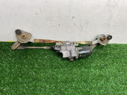 2005 Used Toyota Ist NCP60 - Wiper Motor PN: 8511052270