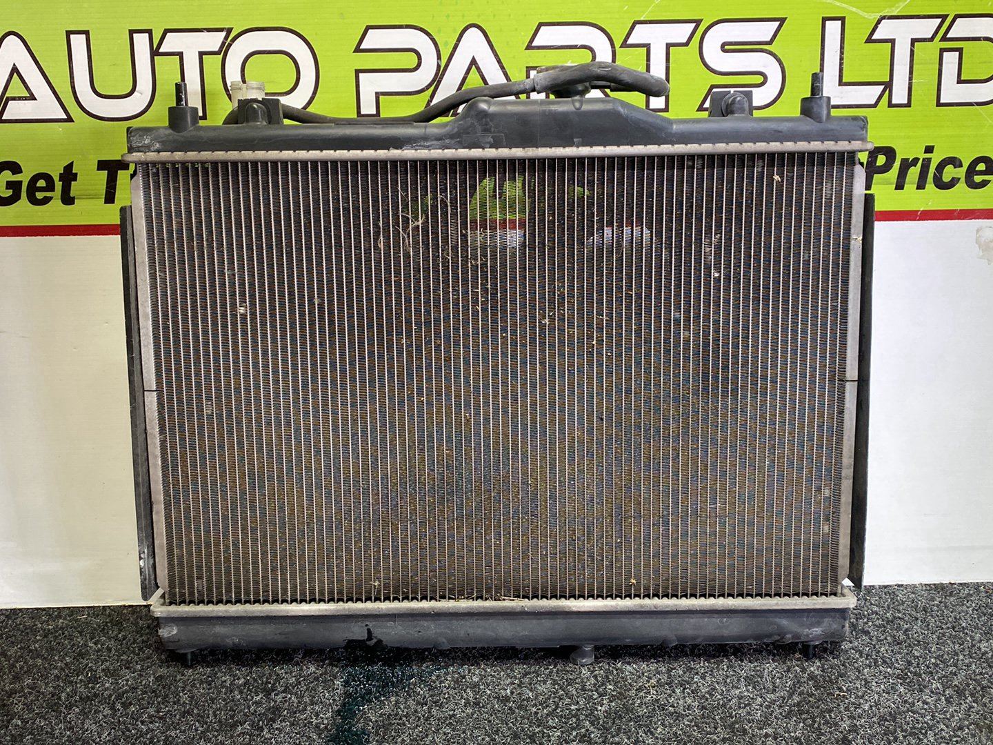 2011 Nissan Juke YF15 - Radiator