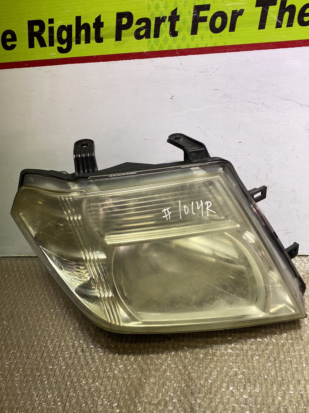 2010 Nissan Navara- Right Headlight PN: see photos
