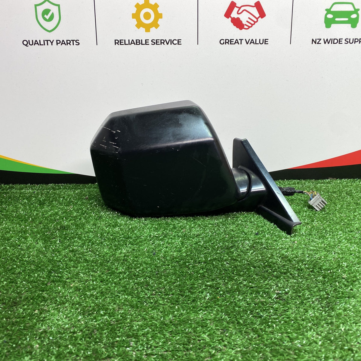 2007 Honda Crossroad - Right Door Mirror PN: 5 Wires