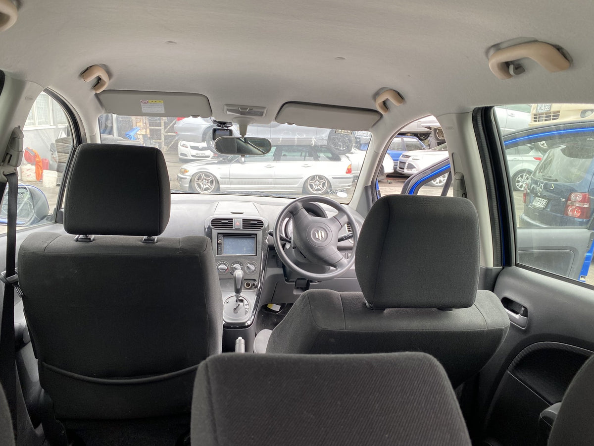 2013 Suzuki Splash- Dismantling For Parts