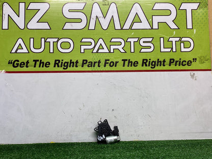 2009 Mazda Axela - Right Rear Window Motor