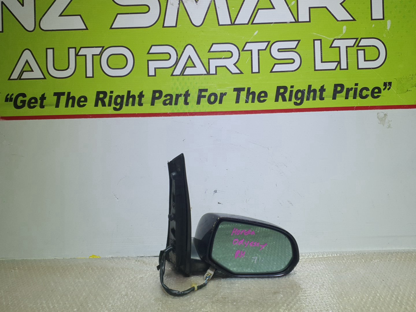 2005 Honda Odyssey- Right Door Mirror PN: 9 wires