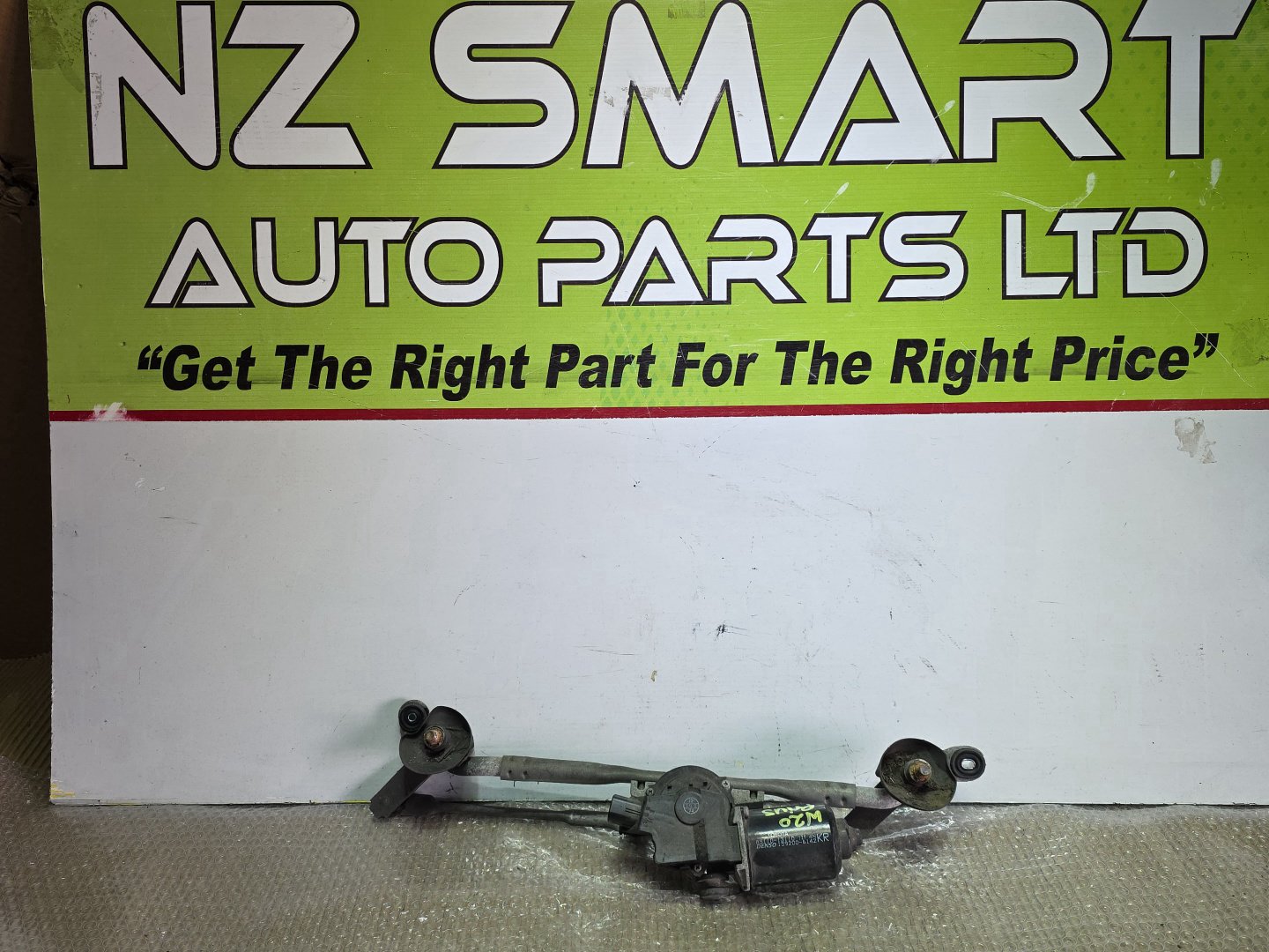 2011 Used Toyota Prius W20- Front Wiper Motor PN: see the photos