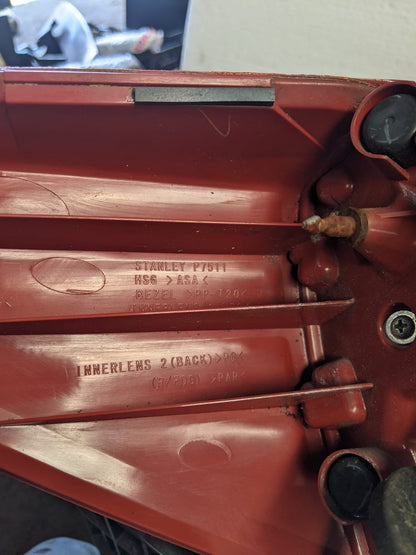 2008 Nissan Tiida - Right Taillight PN: P7511 F/Lift